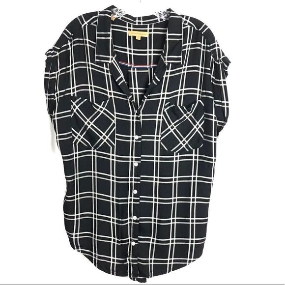 Jachs Girlfriend Plaid Button Up Cutoff Sleeve Top - Picture 2 of 7